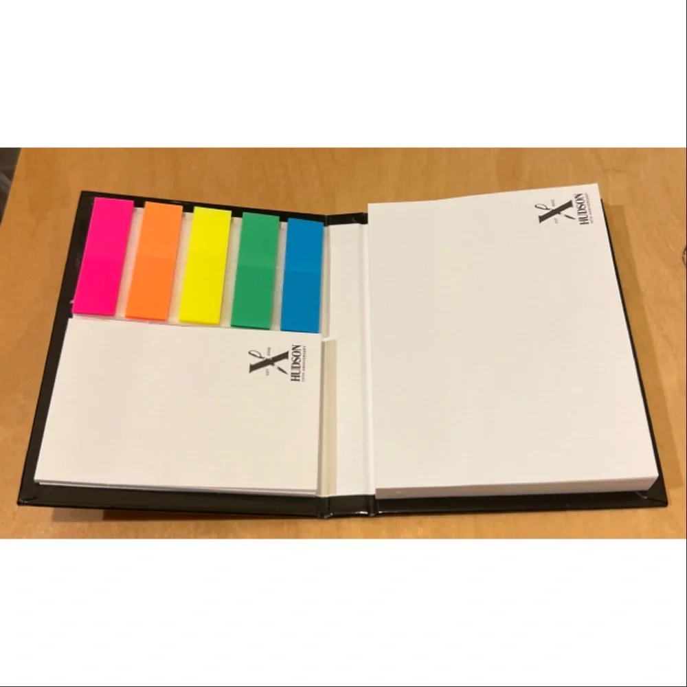 Hudson Post it notes